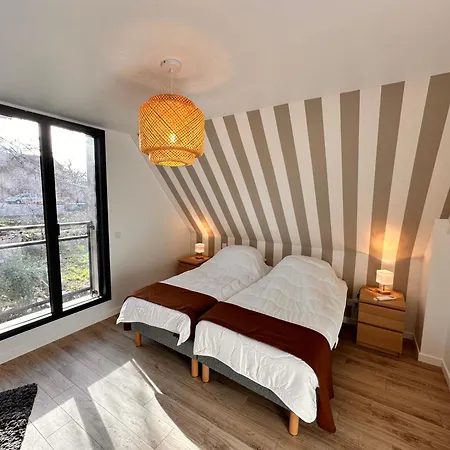 Du Point De Vue & Du Causse D'autoire オートワール