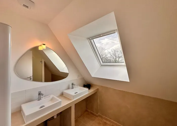 فيلة Du Point De Vue & Du Causse D'autoire *