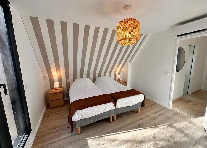 ヴィラ Du Point De Vue & Du Causse D'autoire オートワール